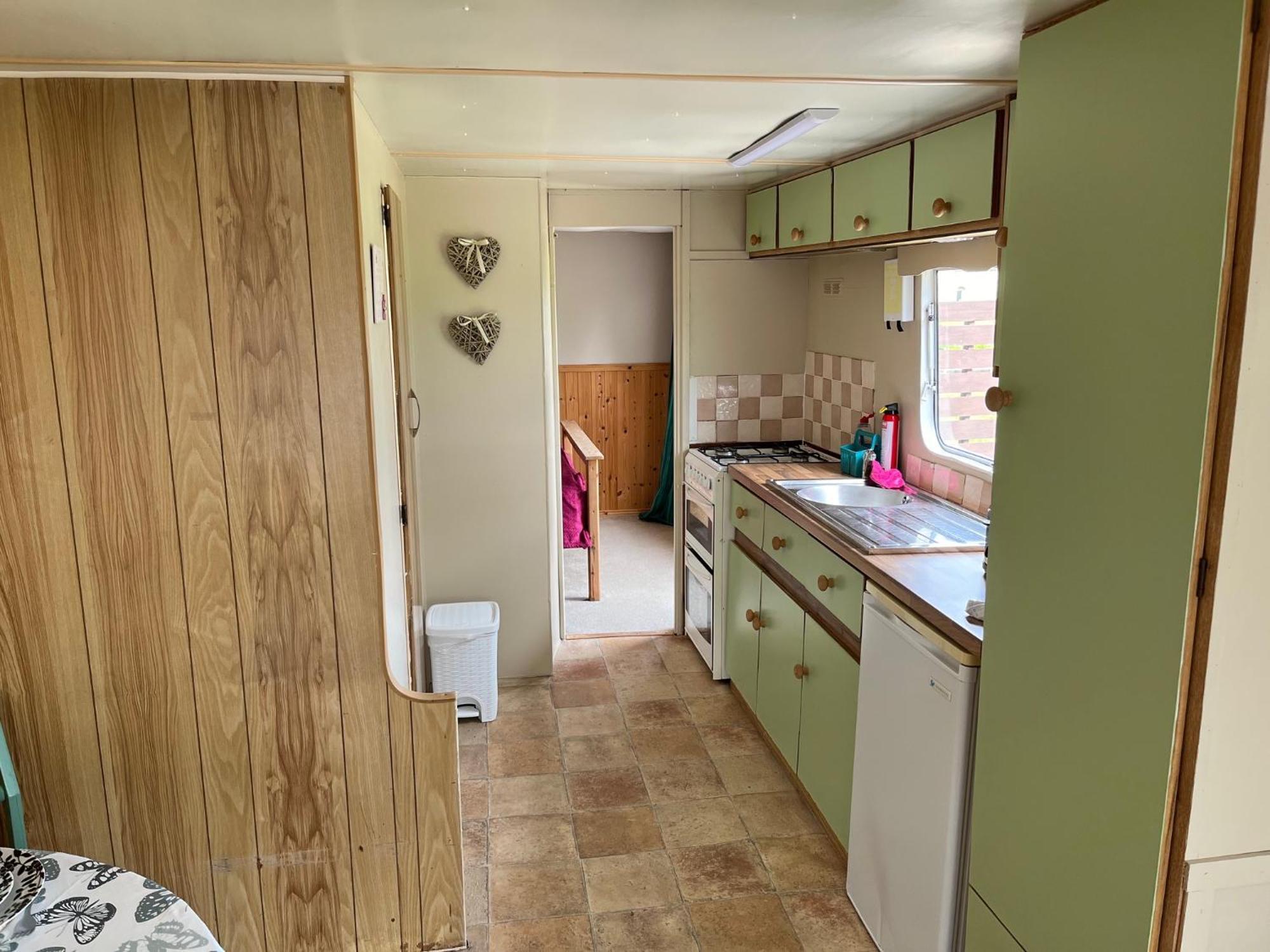 Donegal With Hot Tub Option Chalet *